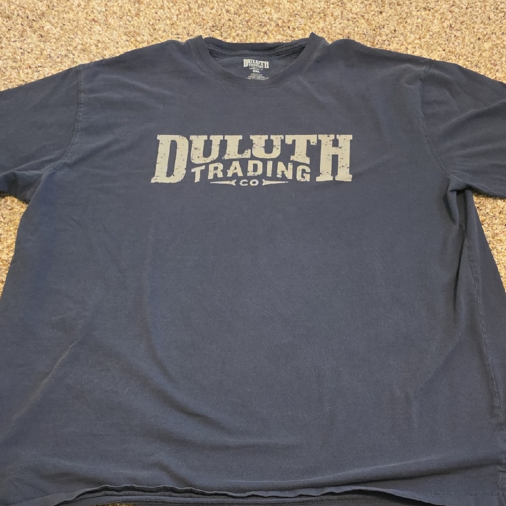Duluth Trading Co Men's Navy Tee